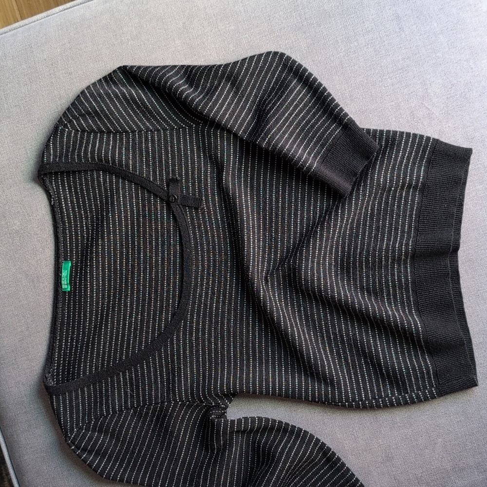 United Colors Of Benetton Black and White Striped Sweater